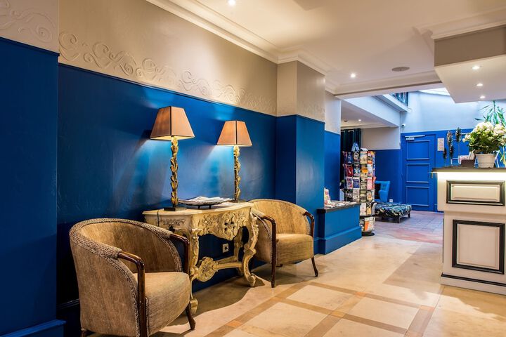 Guest Lobby