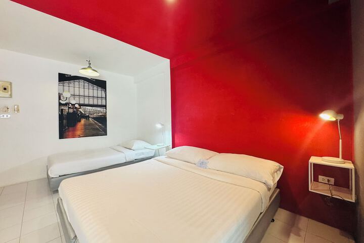 Room 20 of 59