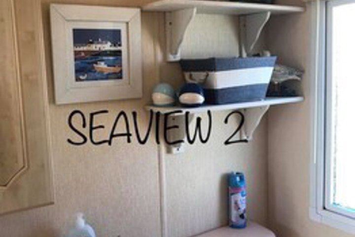 Room 10 of 28