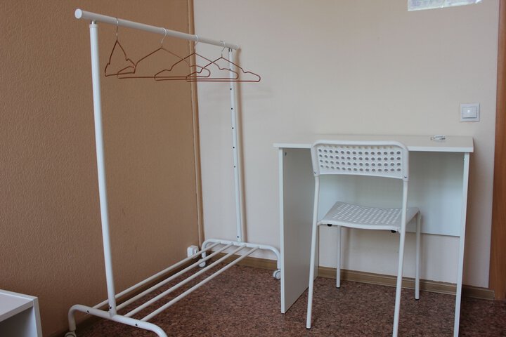 Room 4 of 66