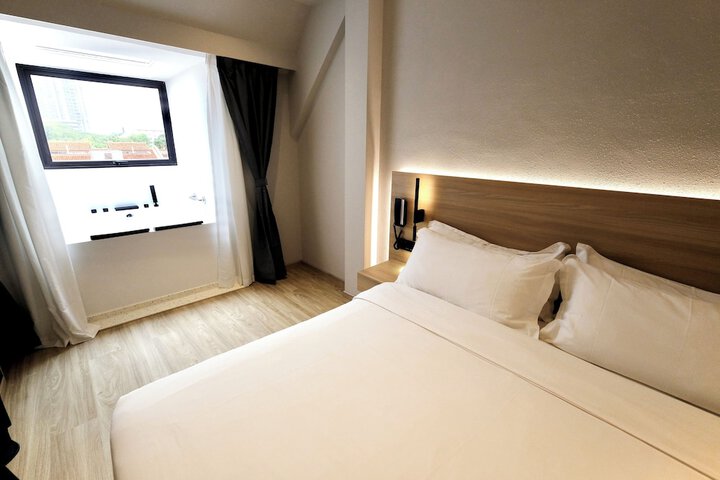 Room 55 of 112