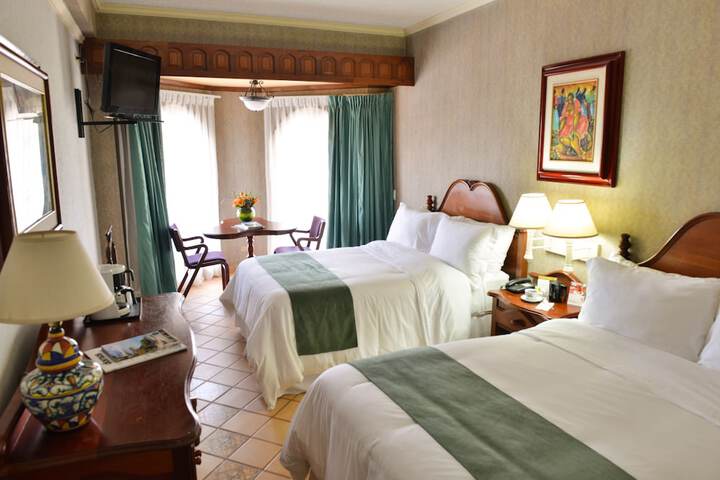 Room 4 of 41