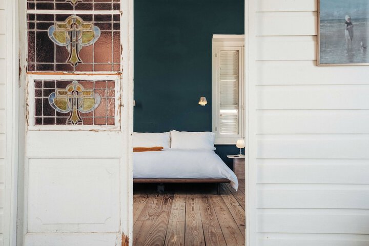 Room 28 of 79