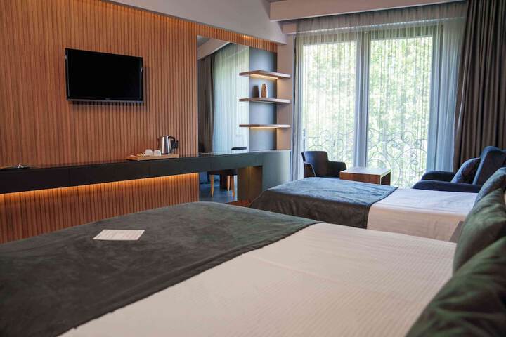 Room 21 of 86