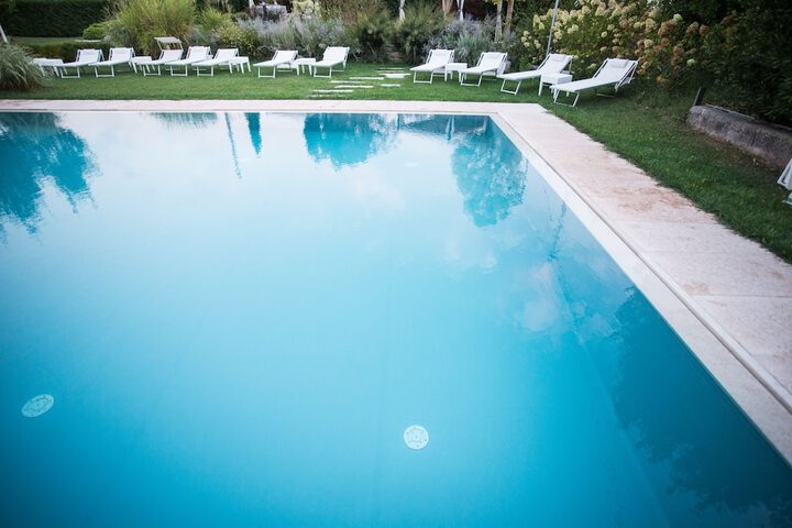Pool 41 of 59