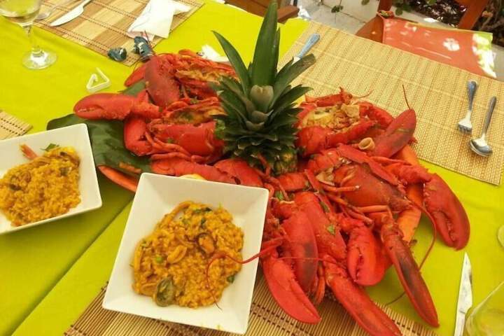 Dining 42 of 59
