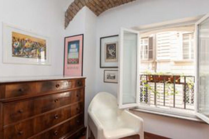 Room 15 of 21