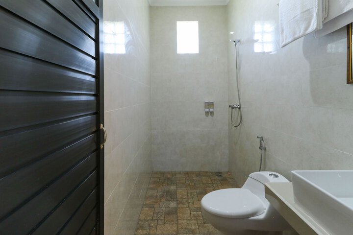 Room 14 of 34