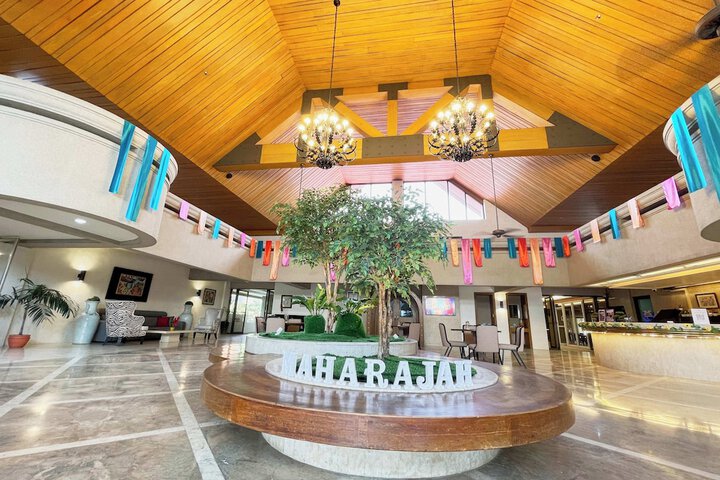 Lobby Photos
