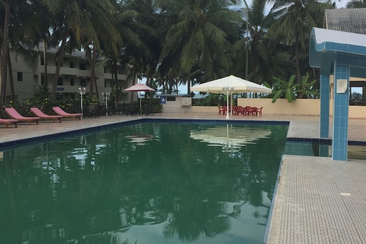 Pool 16 of 43