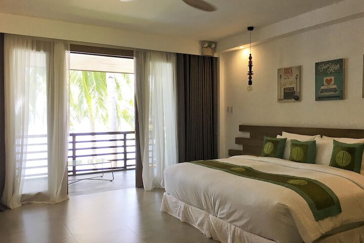 Room 13 of 75