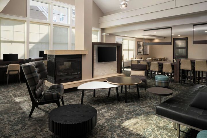 Hotel Interior 6 of 71
