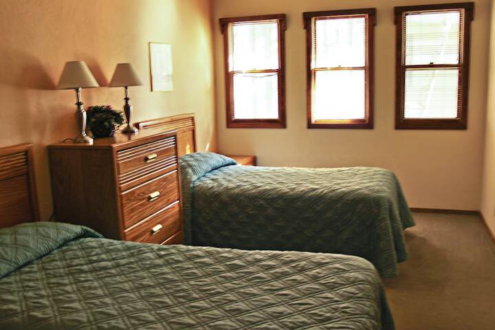 Room 6 of 67