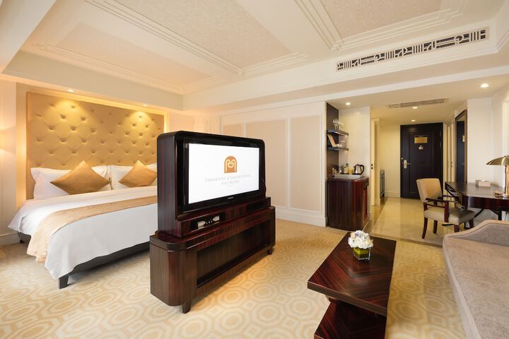 Room 54 of 99