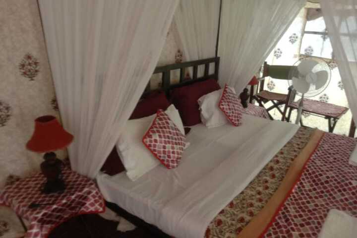 Room 2 of 6