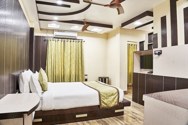Room 28 of 45