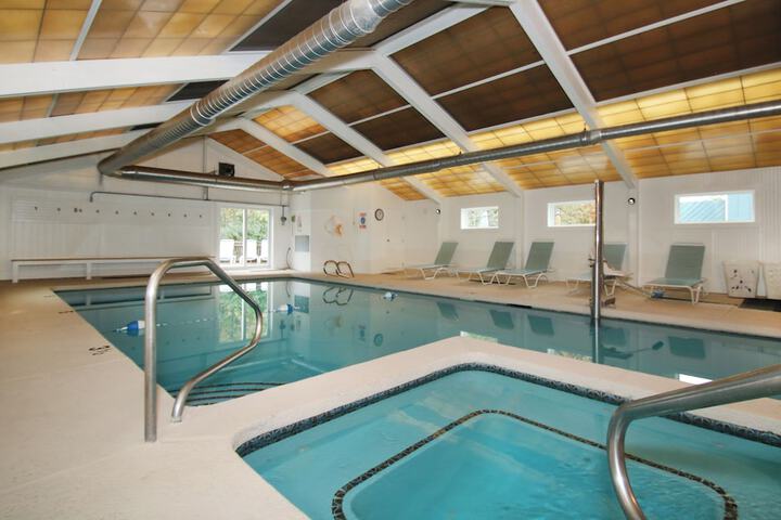 Pool 115 of 138