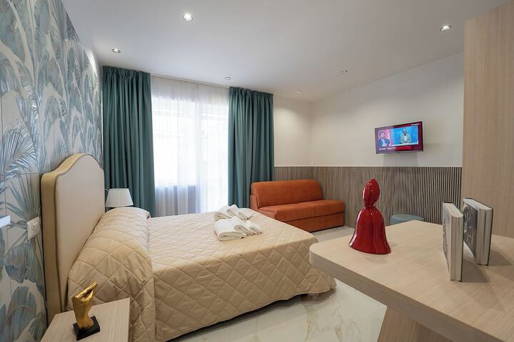 Room 34 of 309