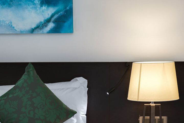 Room 21 of 115