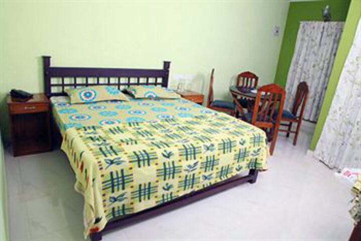 Room 5 of 5