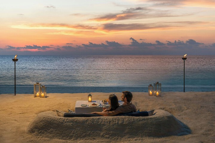 Dining 116 of 153