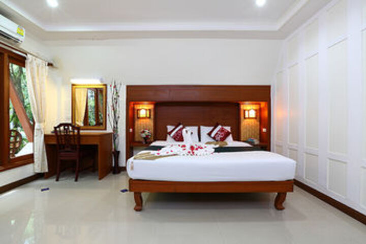 Room 26 of 68