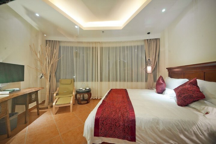 Room 28 of 161