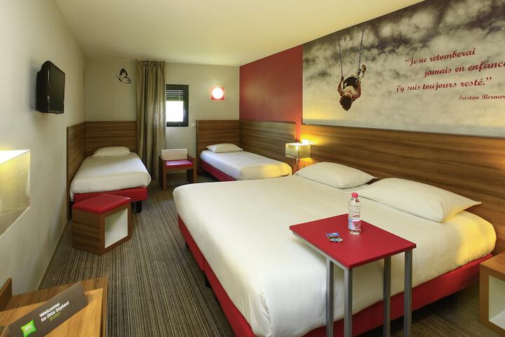 Room 14 of 45