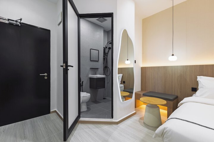 Room 60 of 139