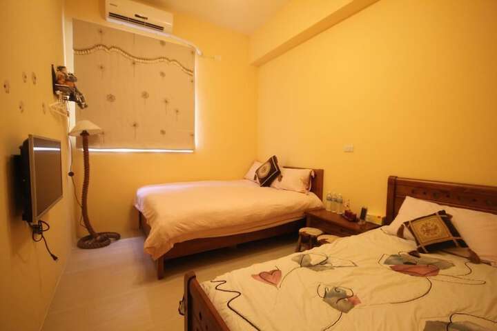 Room 3 of 69