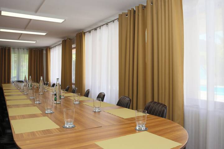 Meeting 31 of 33