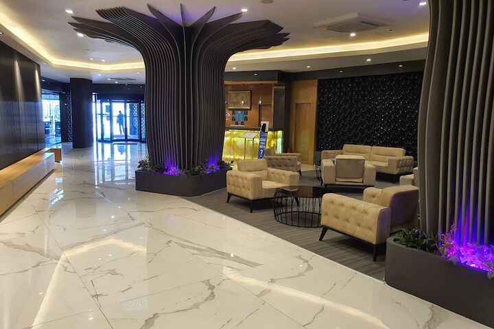 Lobby Photos