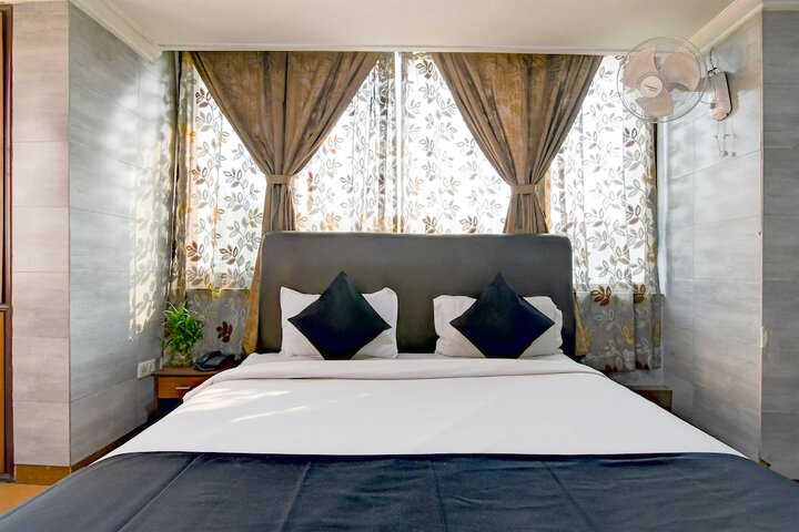 Room 14 of 24