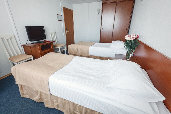 Room 8 of 47
