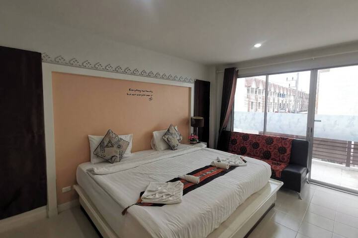 Room 14 of 52