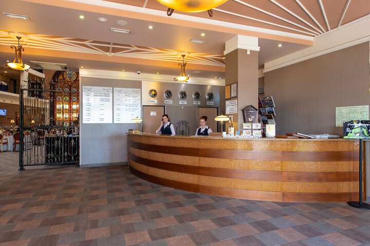 Hotel Interior 7 of 91