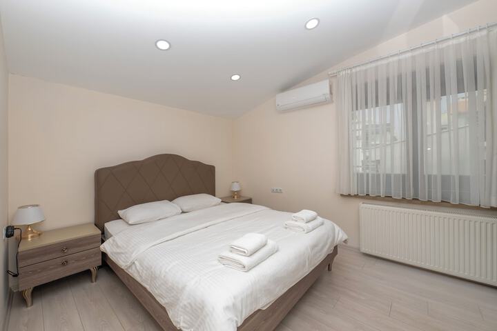 Room 61 of 271