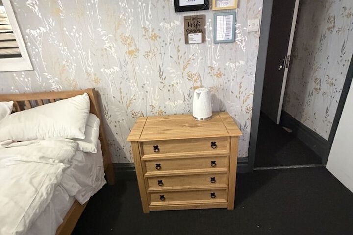 Room 20 of 114
