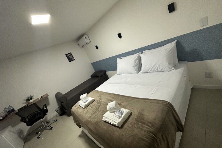 Room 18 of 36