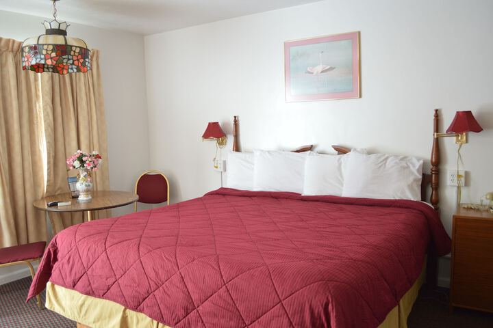 Room 3 of 22