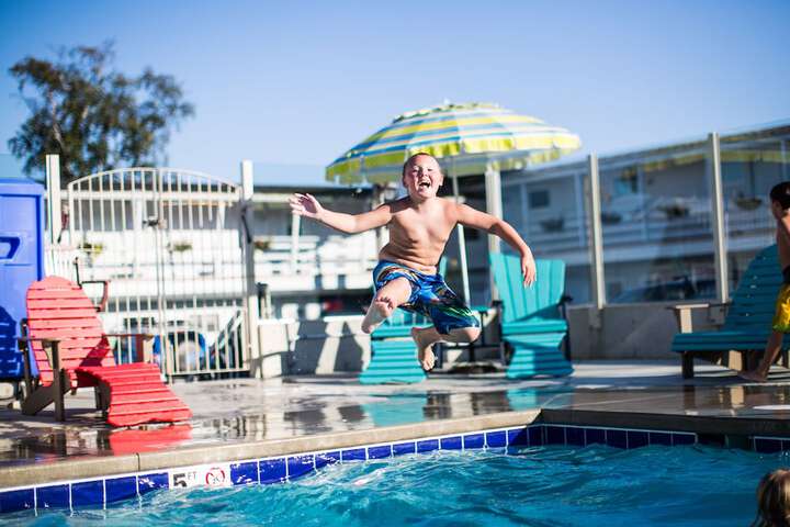 Pool 72 of 101