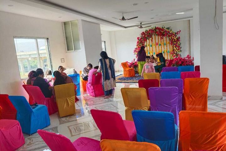 Ballroom/Hall 35 of 38