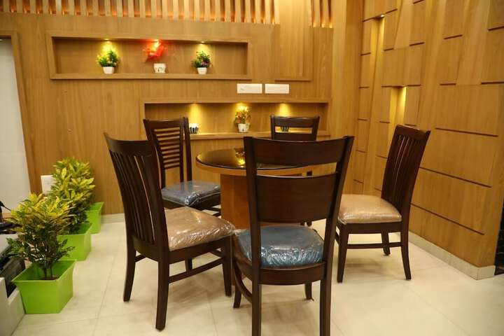 Hotel Interior 2 of 16
