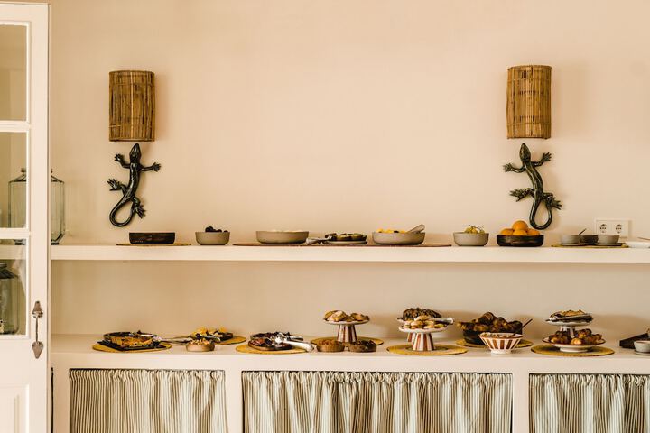 Dining 85 of 148