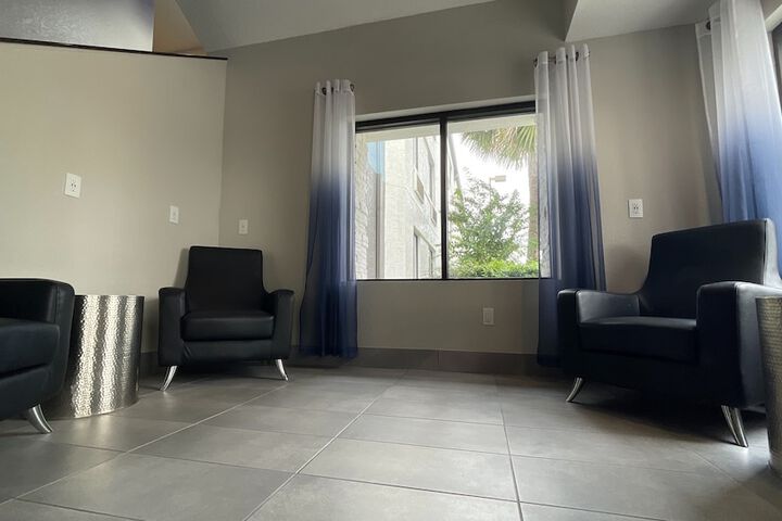 Concierge desk