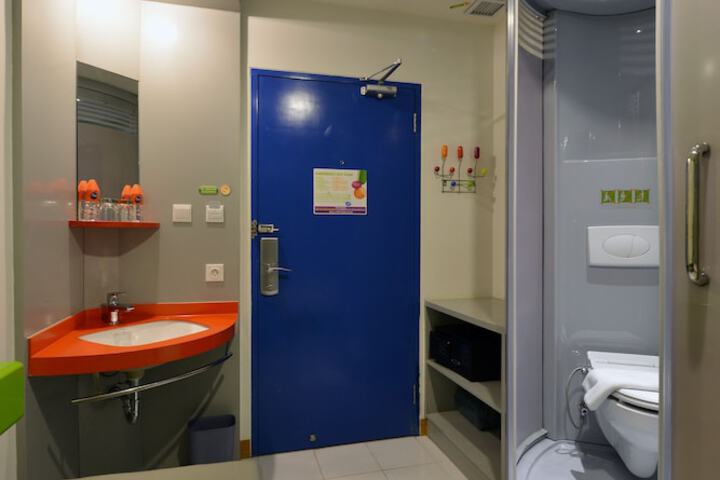 Room 20 of 55
