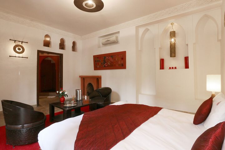 Room 9 of 263