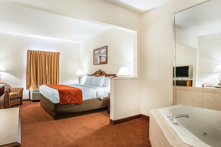 Room 10 of 79
