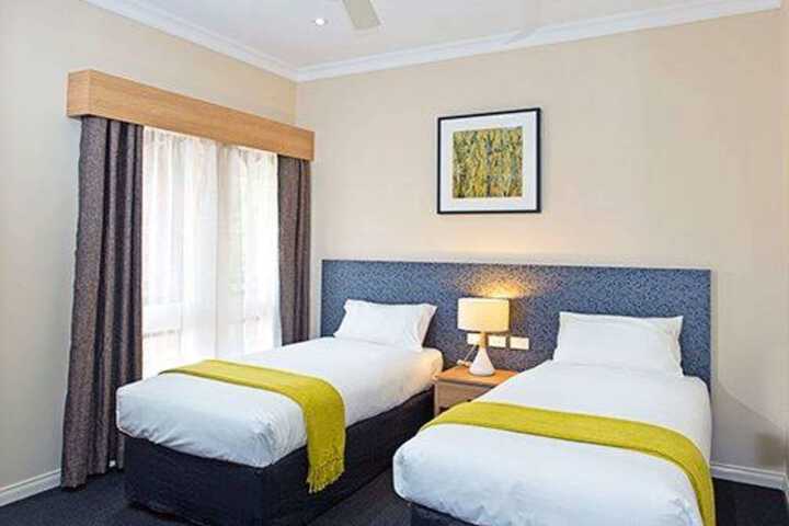 Room 15 of 71