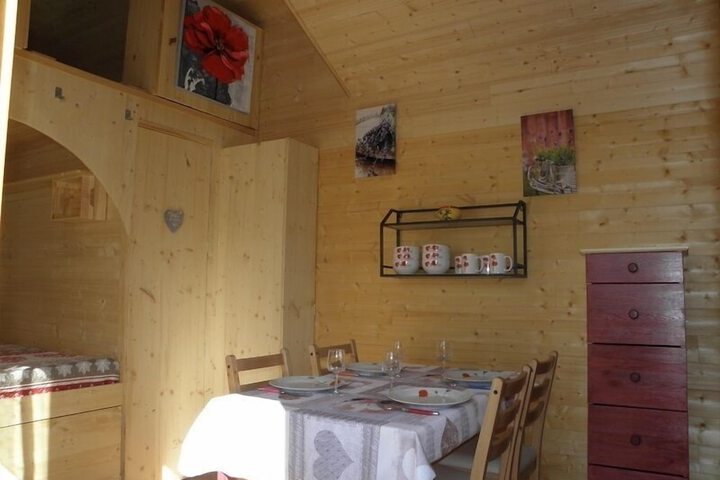 Room 16 of 41